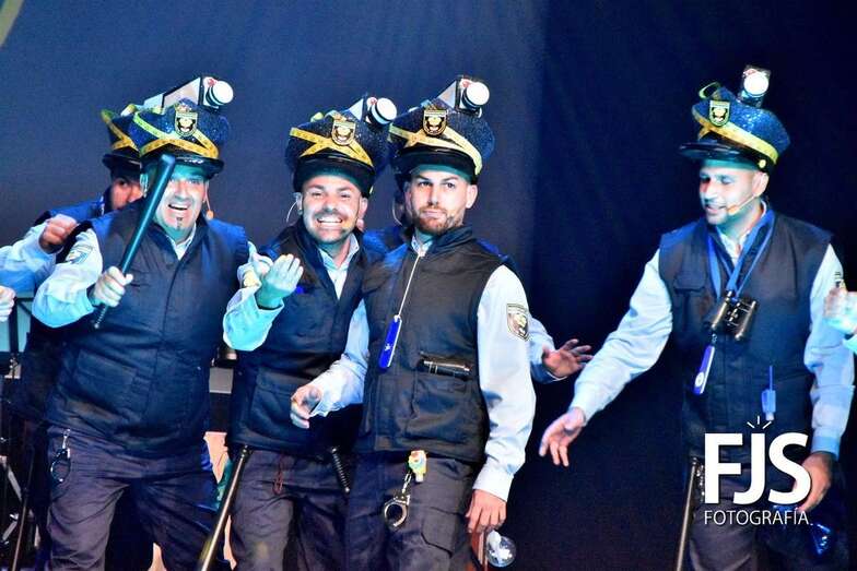 Actuación de la murgota/Francisco Javier Santana